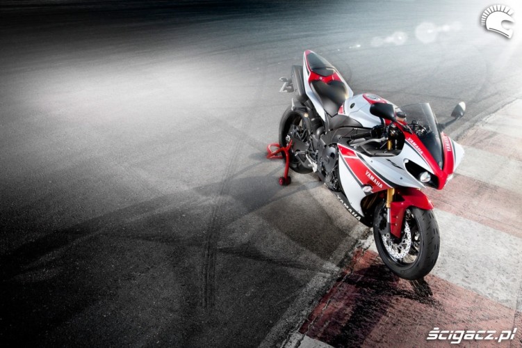 jubileuszowa r1 yamaha
