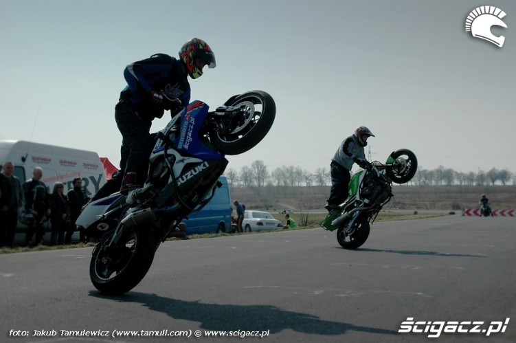 pokaz stuntu racingshow