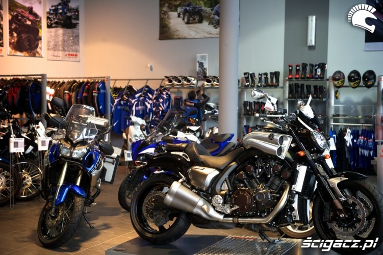 Salon Yamaha Moto-Kom