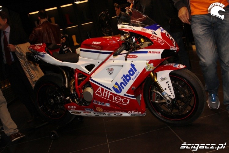 Ducati Alhea Racing