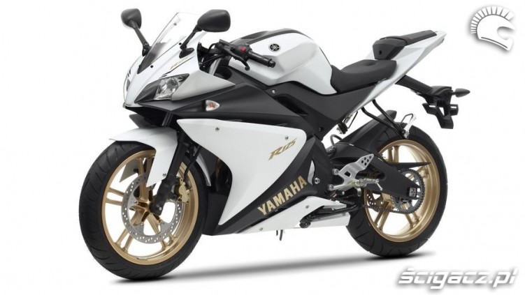 Yamaha YZF-R125 bialy 2012