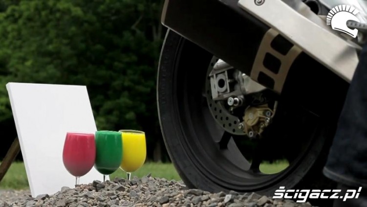 aprilia rsv4 maluje obrazy