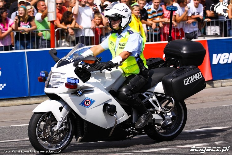 Verva Street Racing Policjant na motocyklu