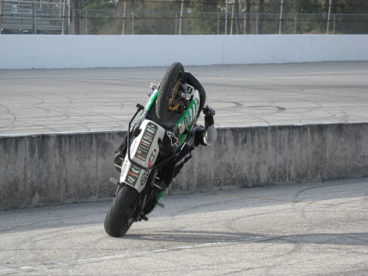 stuntwars 2008 kawasaki