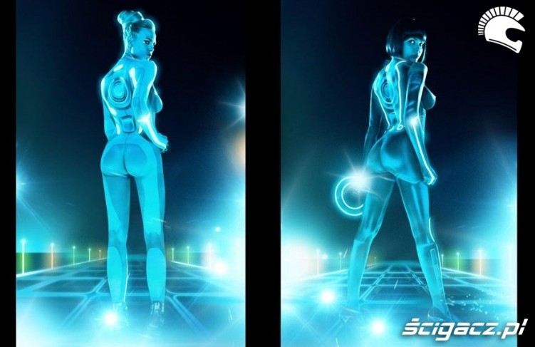 tylem modelki tron playboy
