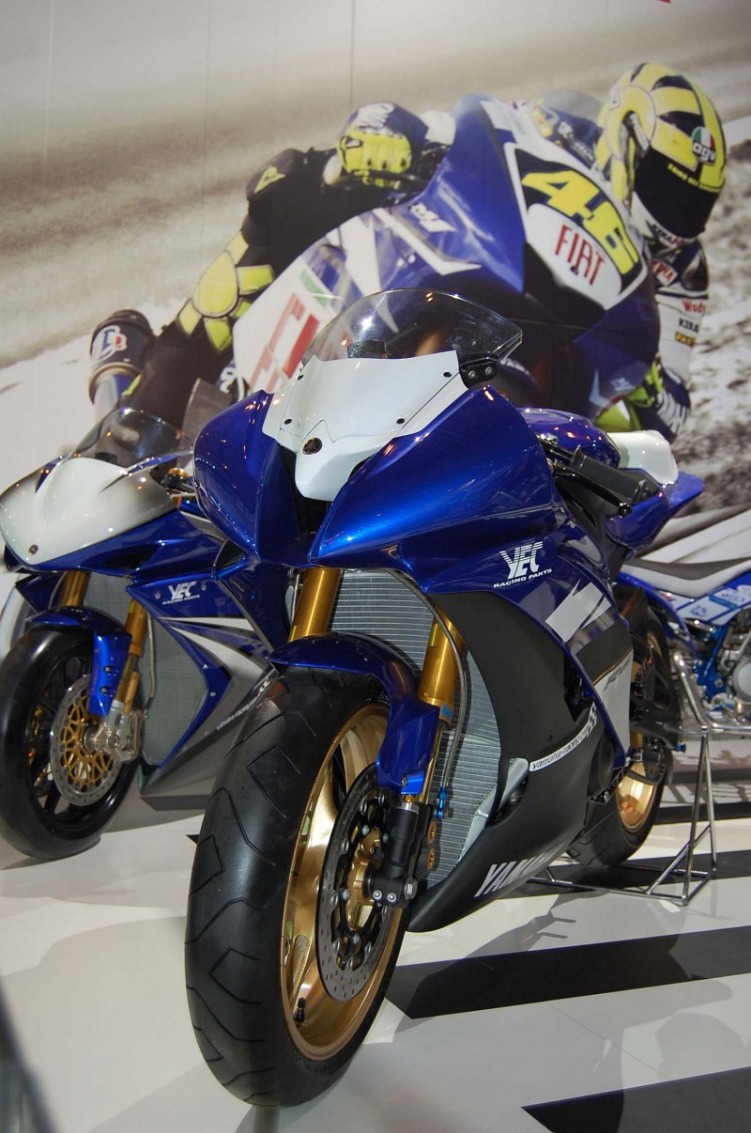 Yamaha R6