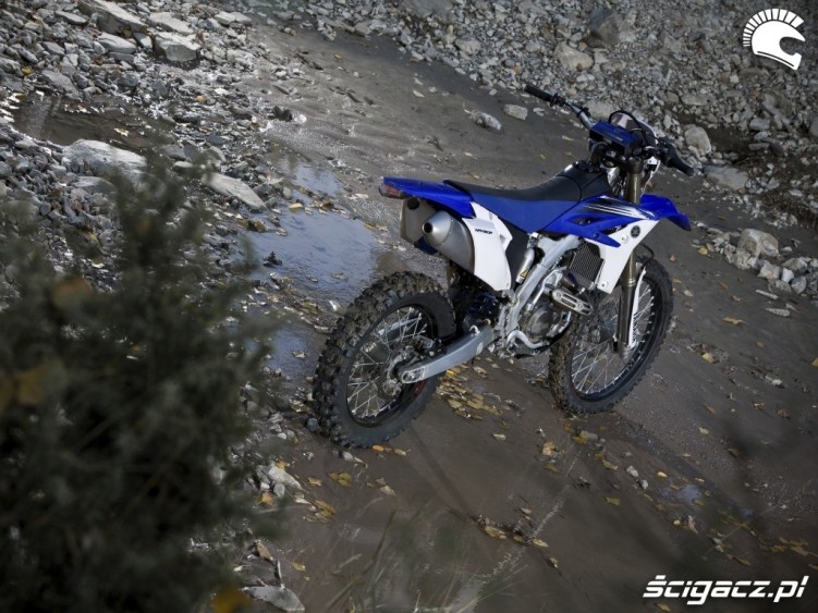 wr450f w wodzie