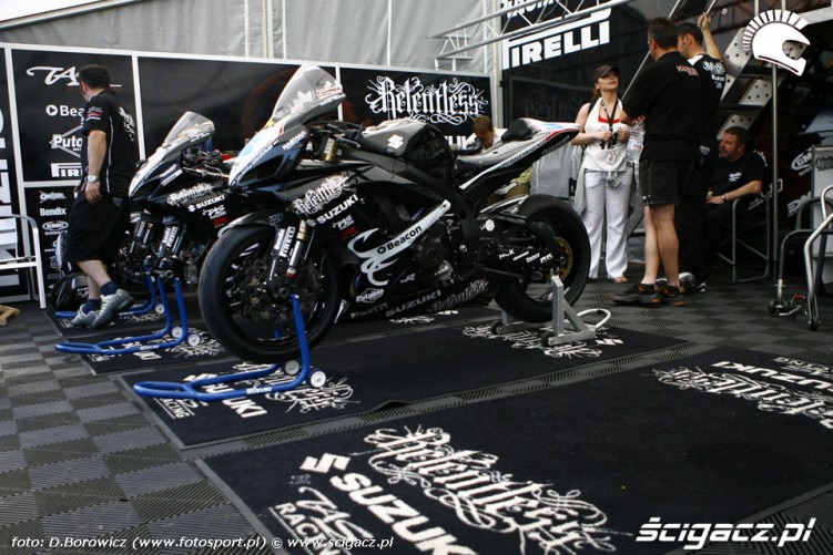 suzuki relentless