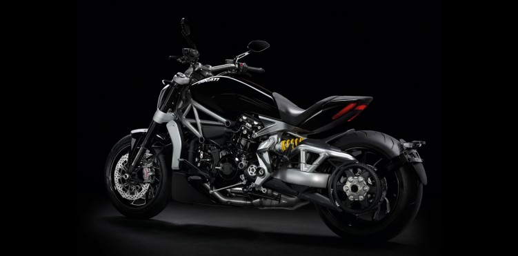 XDiavel tyl