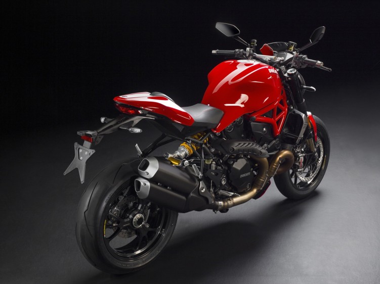 Ducati Monster 1200 R tyl