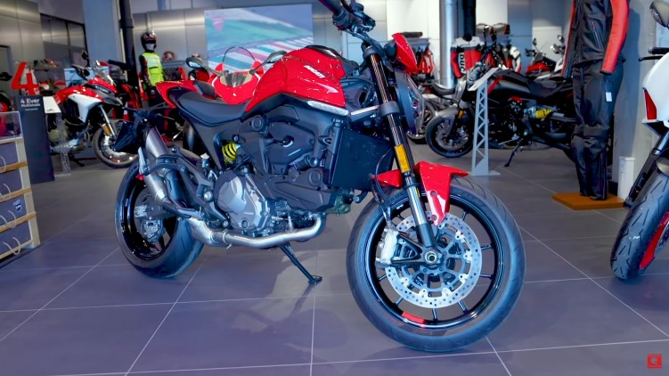 Ducati Monster Plus 2021 To bedzie przeboj sprzedazy