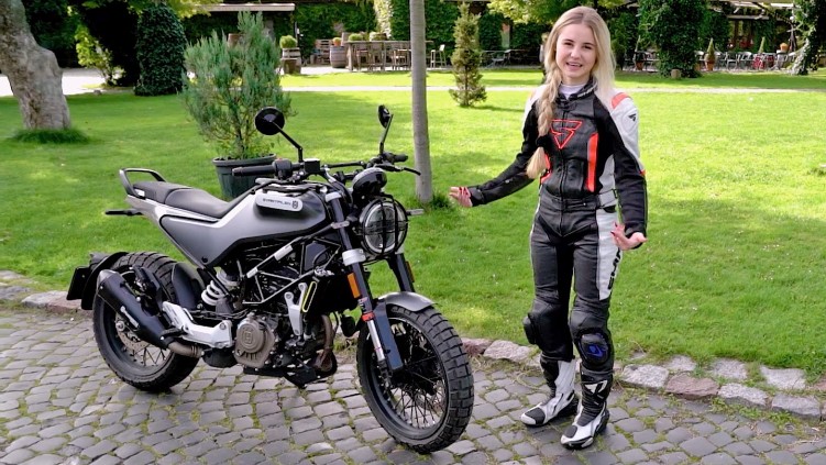 Husqvarna Svartpilen 125 i Karolina Was sprawdzamy duzy motocykl dla osob bez prawa jazdy kat A