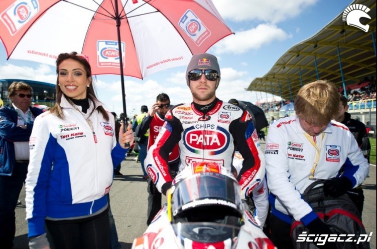 Hurry up racers World Superbike Assen 2013