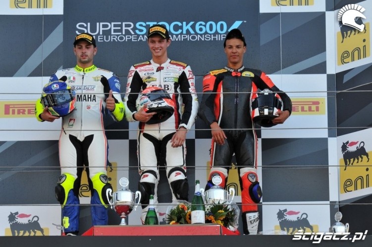 Podium Nurburgring Superstock 600