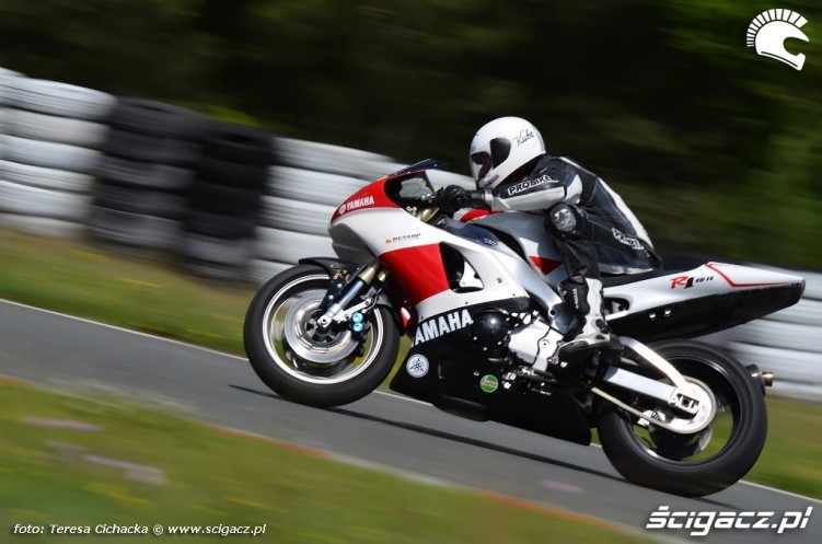 Yamaha R1 Trening Speed Day 2013