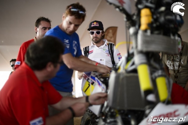 Inspekcja techniczna Dakar Rally 2013