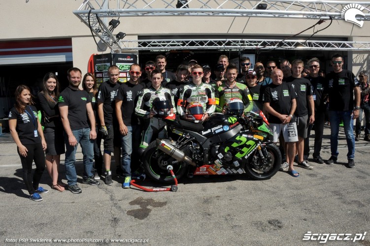 ekipa Team Traqueur Louit Moto 33 Bol dOr 2015
