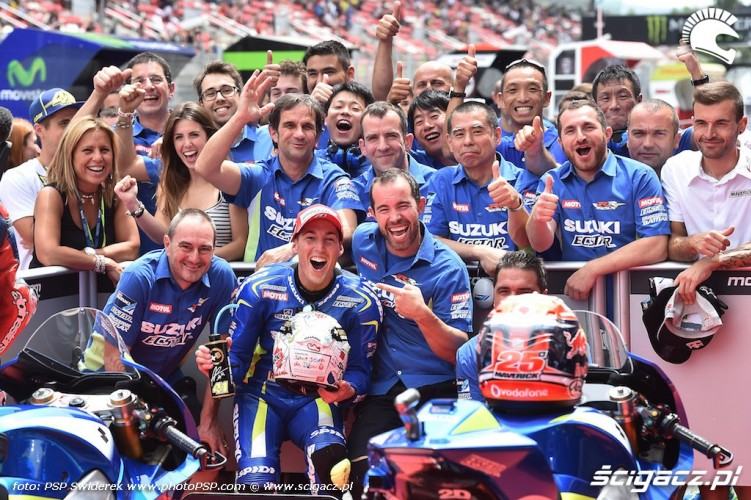 espargaro wygrywa motogp 2015