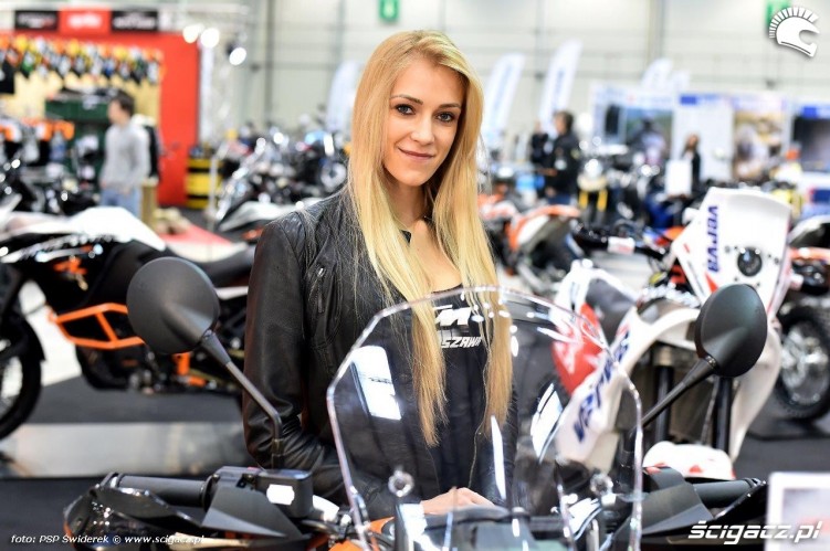 Wystawa motocykli i skuterow 2015 stoisko KTM