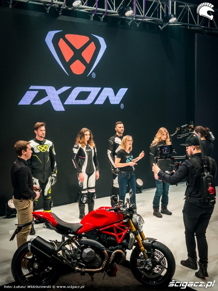 odziez motocyklowa ixon