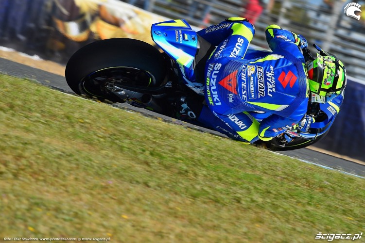 MotoGP Jerez Andrea Iannone 29 Suzuki wyscig 1