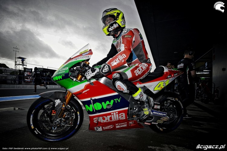 MotoGP Jerez trening Aleix Espargaro 41 Aprilia 1