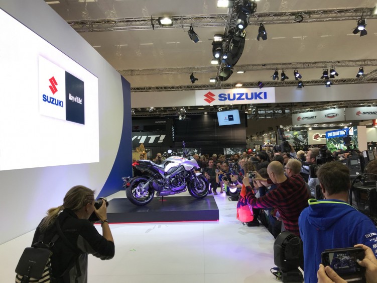 Suzuki na tagrach Intermot 2018 28
