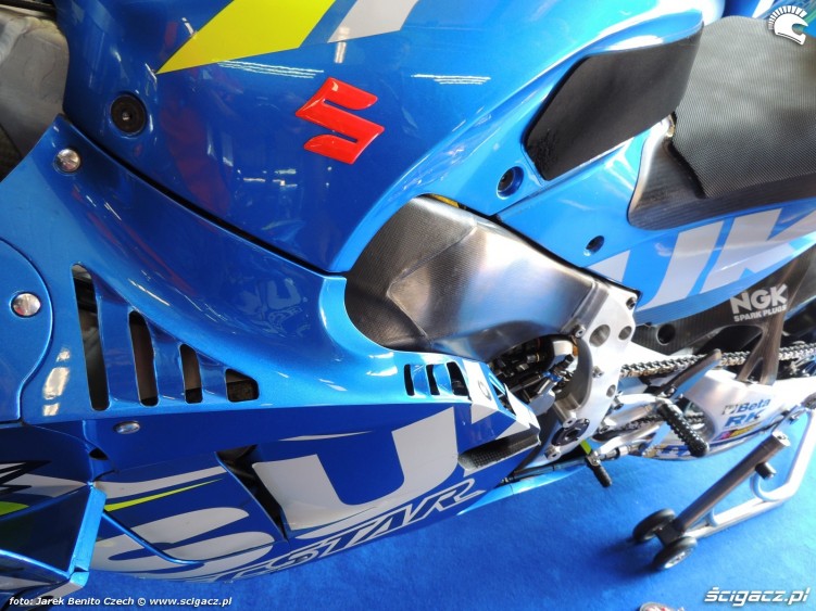 Suzuki MotoGP GSX RR Motul Rins Iannone 18