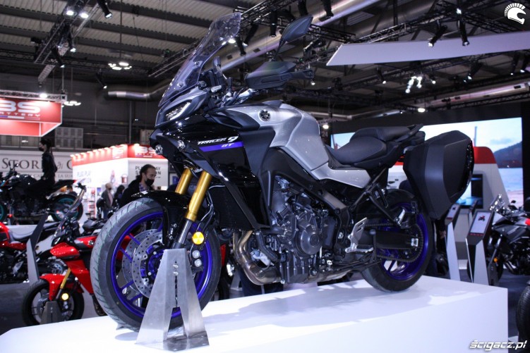 093 EICMA 2021 tracer 9 gt