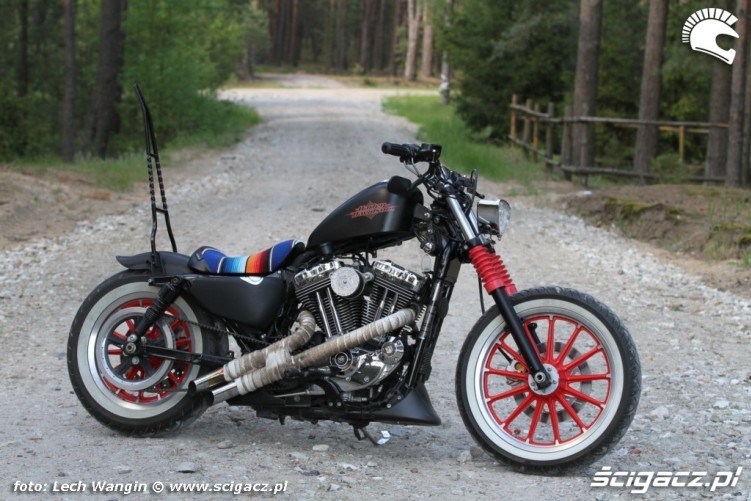 14 Custom Harley Davidson Sportster droga