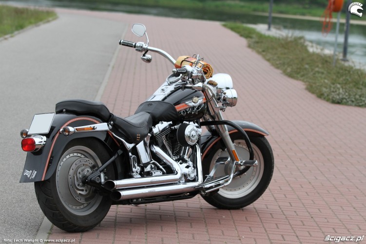 05 Harley Davidson Fat Bobcustom bike Kult