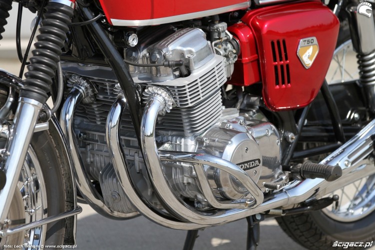 08 Honda CB 750 Four silnik
