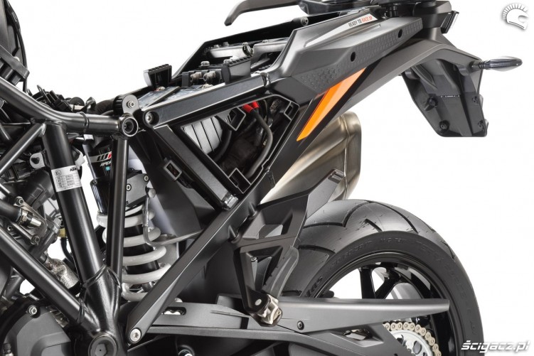 36 2021 KTM Super Adventure S First Look ADV dual sport enduro travel motorcycle 23