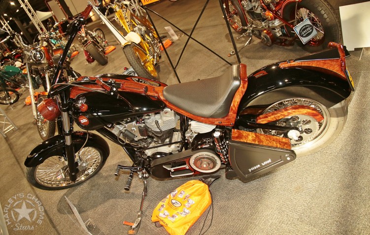 048 Big Twin Bikeshow Expo 22 Houten wystawa motocykli custom