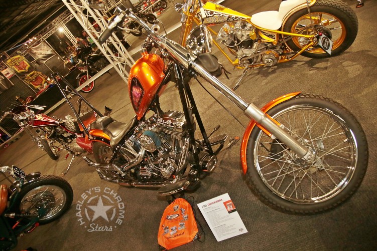 052 Big Twin Bikeshow Expo 22 Houten wystawa motocykli custom