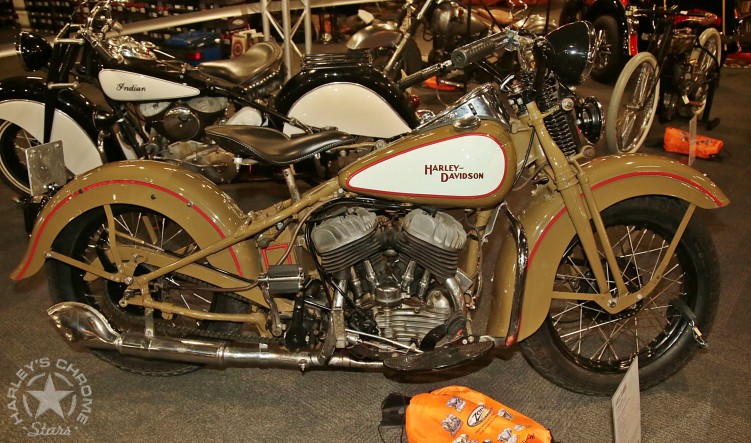 064 Big Twin Bikeshow Expo 22 Houten wystawa motocykli custom
