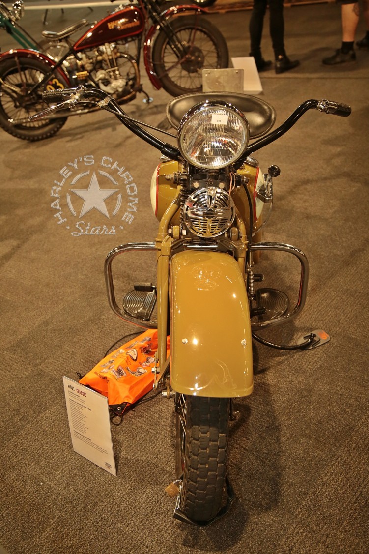 129 Big Twin Bikeshow Expo 22 Houten wystawa motocykli custom