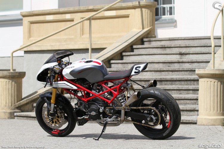 39 Ducati Monster 600 wersji custom