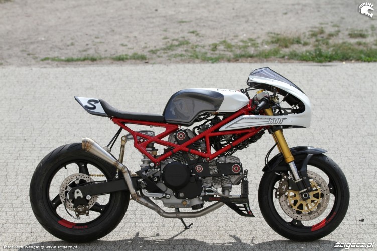 40 Ducati Monster 600 wersji custom