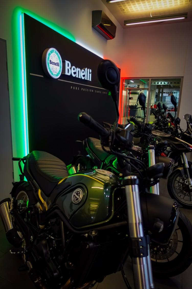 014 Motocykle Benelli Delta Plus Chorzow