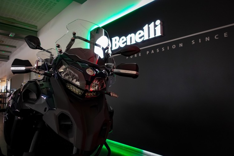 043 Motocykle Benelli Delta Plus Chorzow