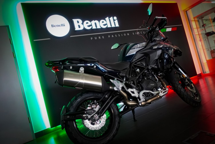 054 Motocykle Benelli Delta Plus Chorzow