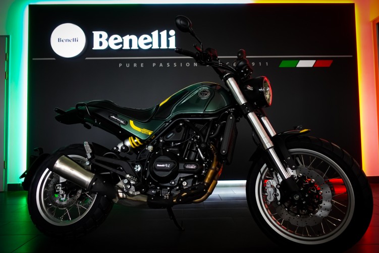 070 Motocykle Benelli Delta Plus Chorzow
