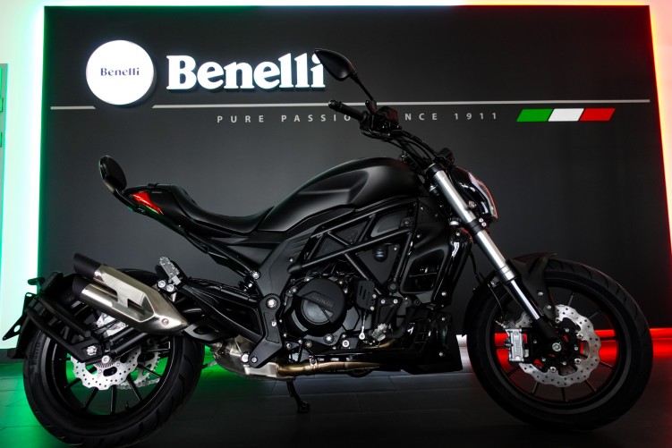 095 Motocykle Benelli Delta Plus Chorzow 502c