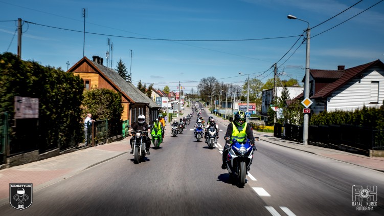 02 Motocyklisci rozpoczynaja sezon Siemiatycze 2022