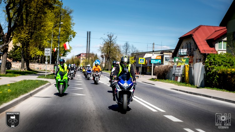 10 Motocyklisci rozpoczynaja sezon Siemiatycze 2022
