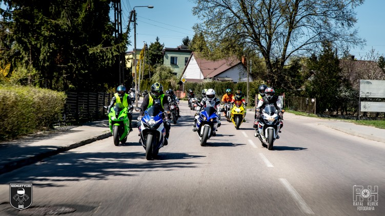 11 Motocyklisci rozpoczynaja sezon Siemiatycze 2022