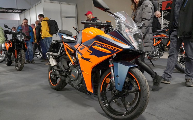 ktm rc390 Warsaw Motorcycle show