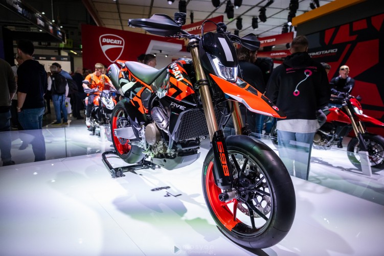 Ducati Hypermotard 950 RVE EICMA 2023 59