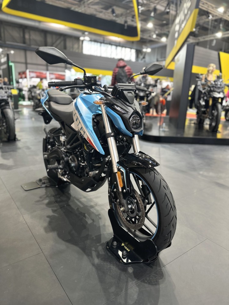 voge 125 r blue Eicma 2023